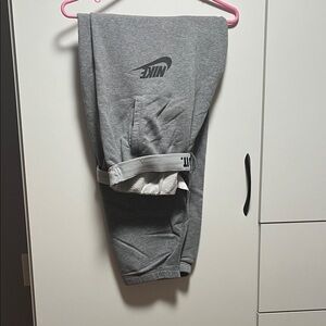 Nike Heather Gray Joggers